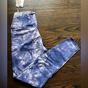 Women’s colorfulkoala leggings NWT